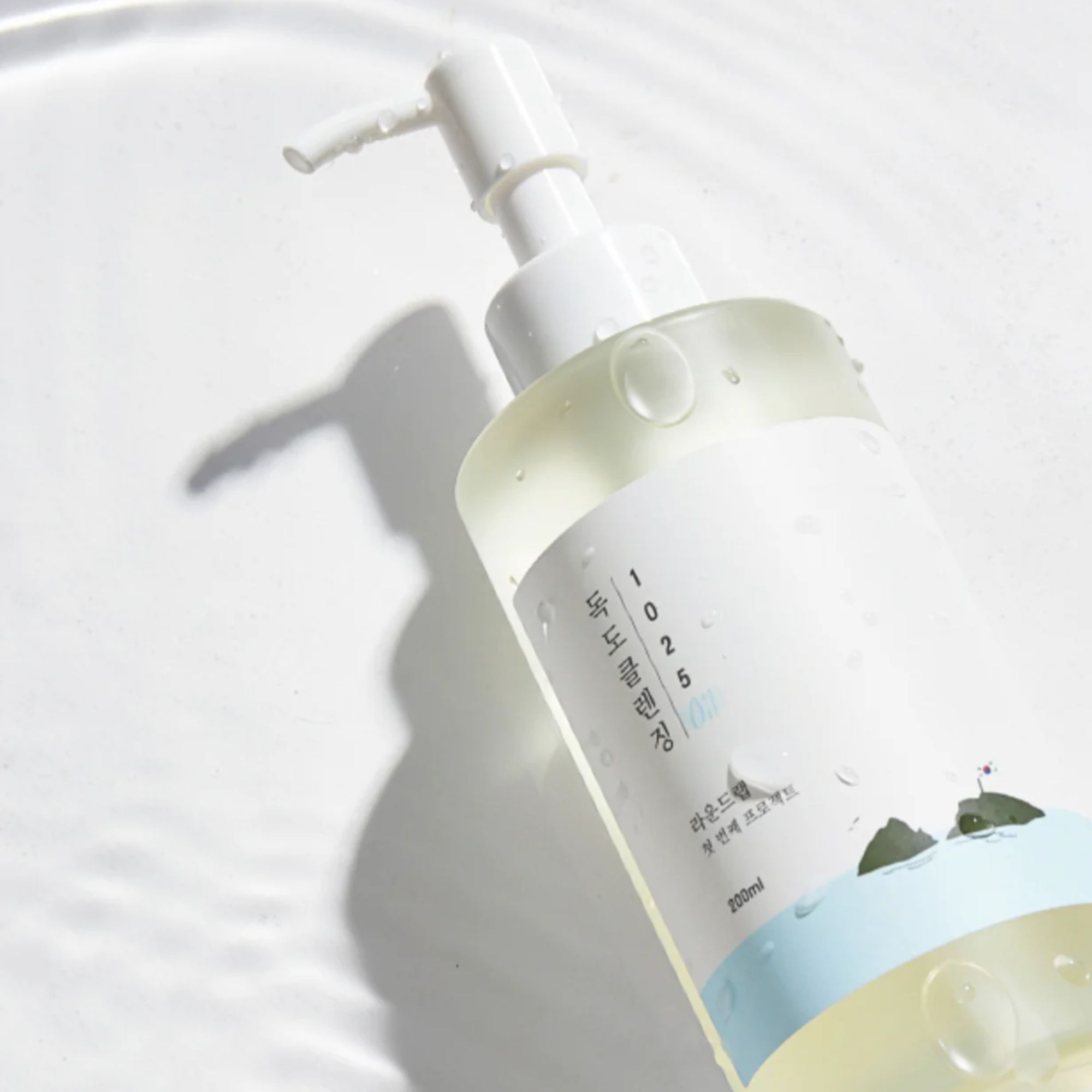 _Round Lab 1025 Dokdo Cleansing Oil (1) ROUND LAB | 1025 DOKDO CLEANSING OIL 200ml
